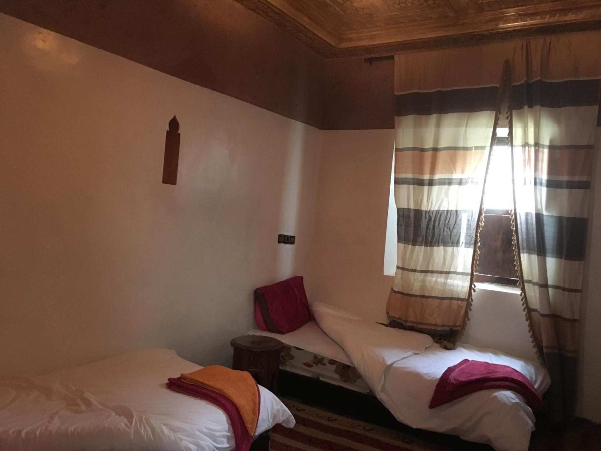 Maison D'Hotes Dar Afra Ait Ziri Экстерьер фото